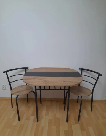 stol-so-stolickami-jedalenska-suprava-big-1