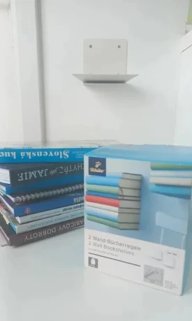 ulozte-svoje-knihy-na-neviditelnu-policku-policka-tchibo-big-1