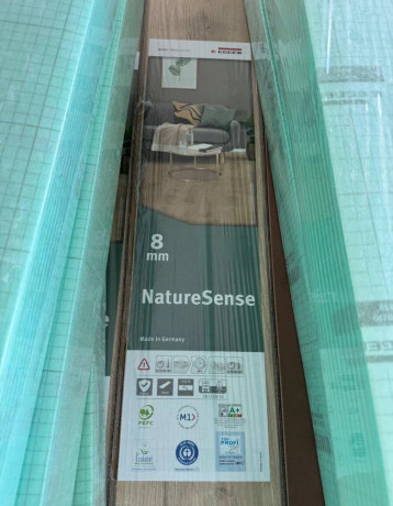 laminatova-podlaha-egger-832-nature-sense-podlozky-big-1