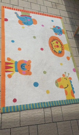 detsky-koberec-120x170-a-133x200-big-2