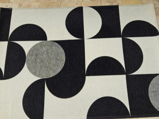 husto-tkany-koberec-160x230-cm