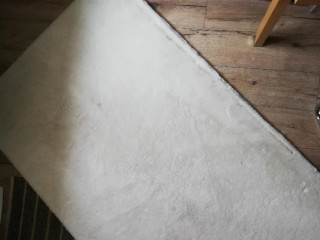 biely-koberec-12x19m