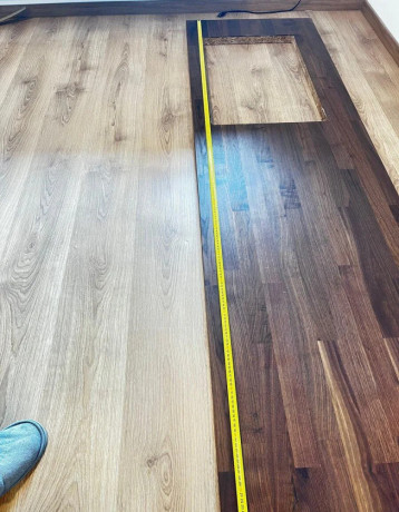 kuchynska-pracovna-doska-ikea-karlby-orech-big-4