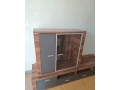predam-masivnu-skrinku-pod-tv-komodu-small-0