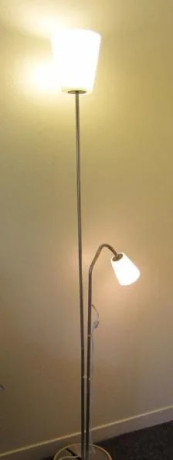 stojanova-dvojlampa-ikea-basisk-big-3