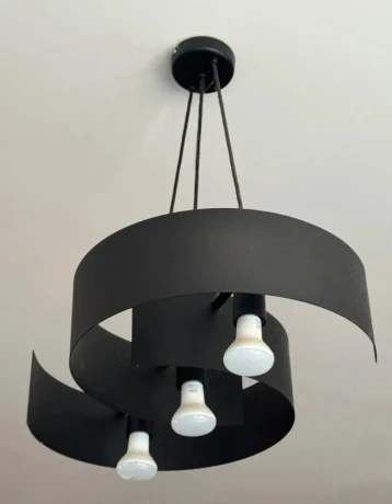 moderny-cierny-led-luster-svietidlo-3-ziarovky-big-2