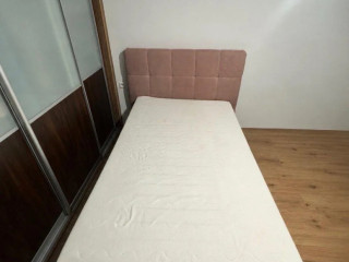polohovatelna-postel-120x200