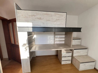 poschodova-postel-led-pas