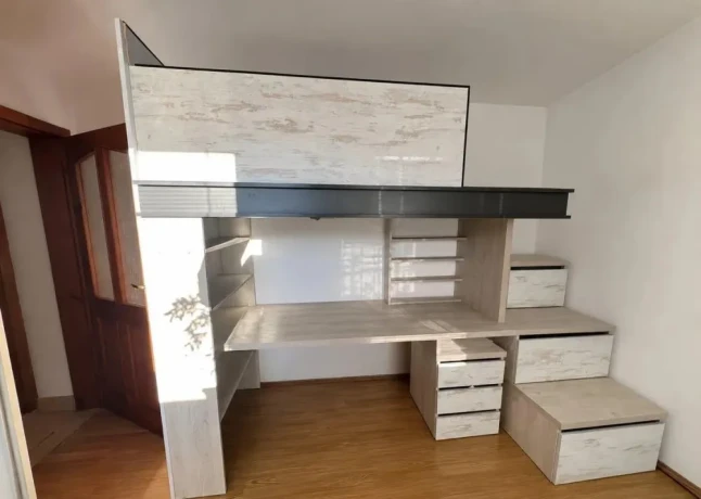 poschodova-postel-led-pas-big-0