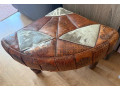 retro-orient-taburetka-3nozka-small-0