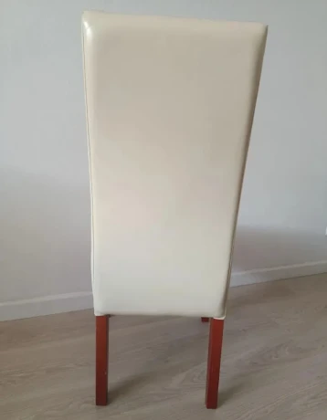 jedalenske-stolicky-big-2