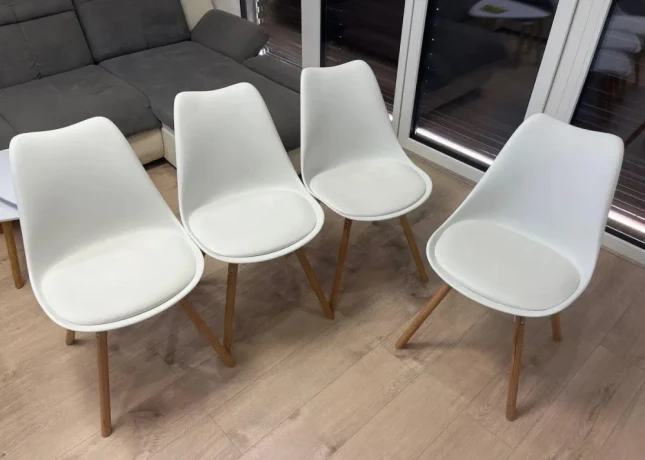 4-jedalenska-stolicka-kastrup-big-0