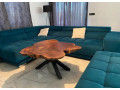 konferencny-stol-z-korenice-75rocneho-orecha-small-1