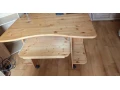 pocitacovy-stol-z-masivu-small-0
