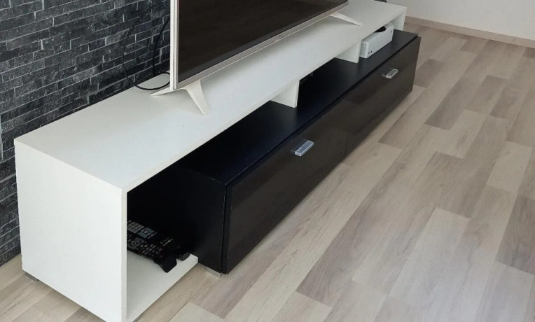omega-rtv-tv-skrinkakomodastolik-big-4