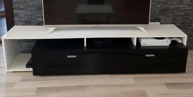 omega-rtv-tv-skrinkakomodastolik-big-0