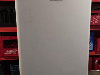 chladnicka-s-mraznickou-zanussi