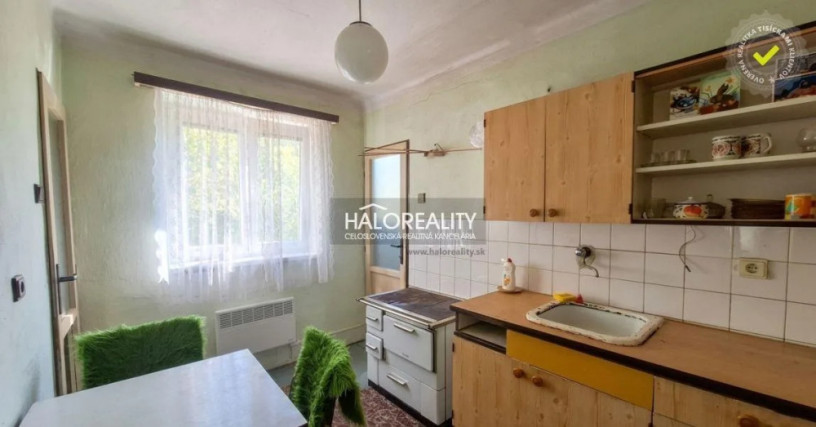 halo-reality-predaj-trojizbovy-byt-ratkovske-bystre-big-0