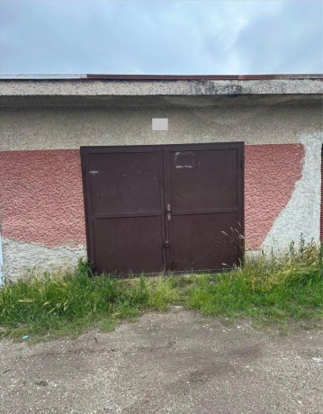 ponukam-na-predaj-garaz-big-3