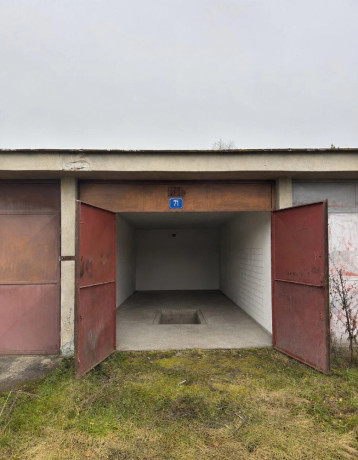 murovana-garaz-pod-juhom-trencin-big-2