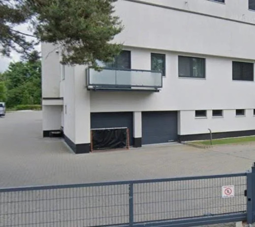garaz-na-predaj-v-exkluzivnej-casti-mesta-piestany-big-0