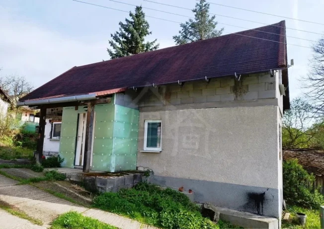 utulna-usadlost-vhodna-na-okamzite-byvanie-alebo-rekreaciu-big-2