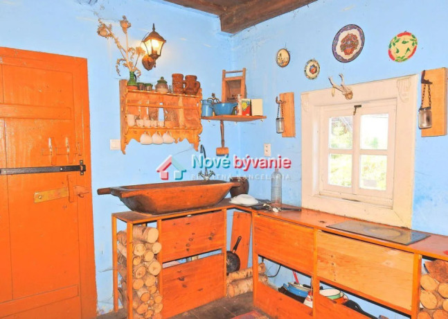 znizena-cenana-predaj-nadherna-drevenica-v-levocskych-vrch-big-3