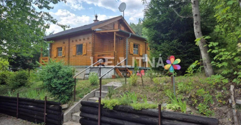 carovna-drevena-chalupa-nad-lubietovou-vas-vlastny-kusok-p-big-4