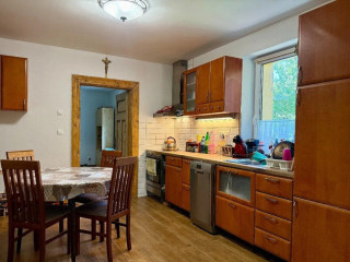 predam-kompletne-zrekonstruovany-rodinny-dom