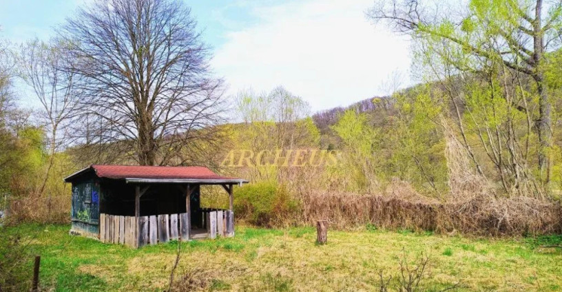 zahradka-s-chatkou-342-m2-presov-pod-bikosom-big-1