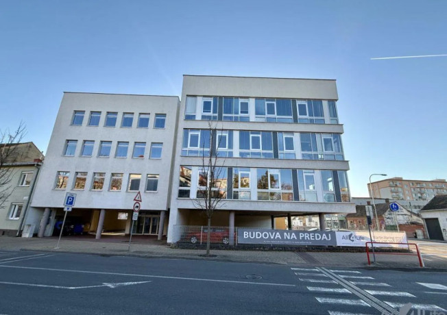 absolutio-office-piestany-komercna-nehnutelnost-v-centre-pie-big-2