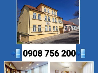 na-predaj-administrativna-budova-v-centre-mesta-holic
