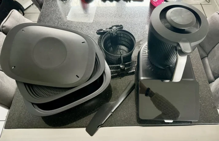 vorwerk-thermomix-tm7-cierny-big-1