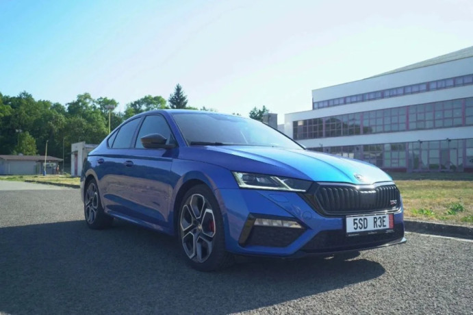 skoda-octavia-20-tdi-rs-dsg-147kw200hp-a7-big-0