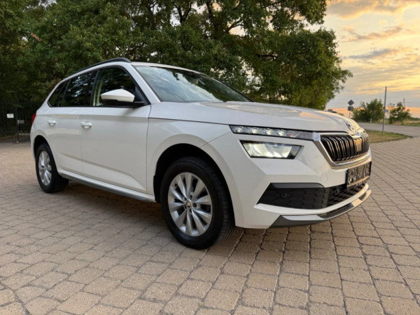 skoda-kamiq-16-tdi-style-dsg-big-3