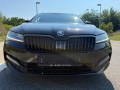 skoda-superb-combi-20-tdi-scr-sportline-dsg-small-3