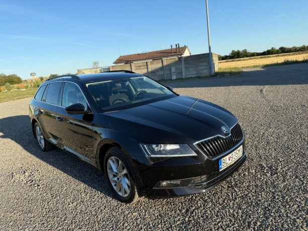 skoda-superb-combi-20-tdi-ambition-dsg-eu6-110kw150hp-a6-big-0