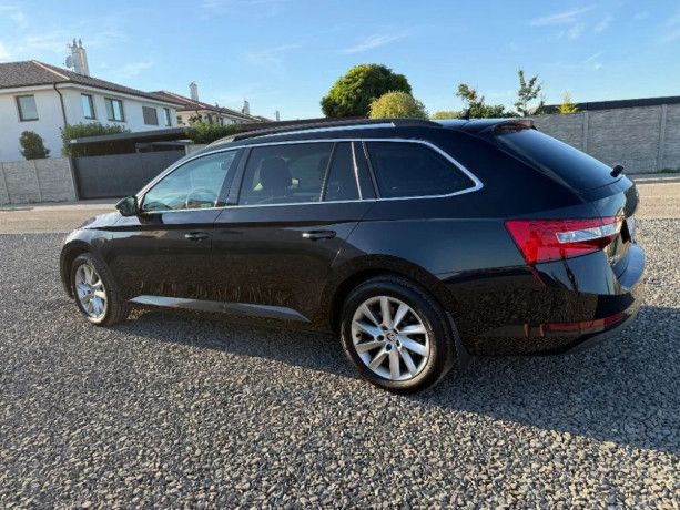 skoda-superb-combi-20-tdi-ambition-dsg-eu6-110kw150hp-a6-big-3