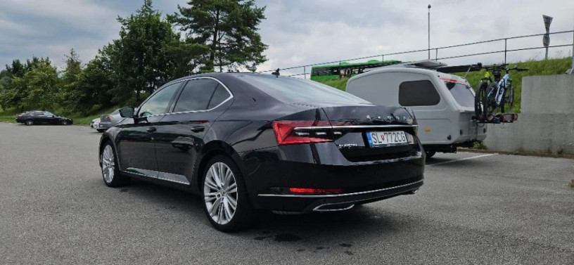 skoda-superb-20-tsi-lk-dsg-140kw190hp-a7-big-1