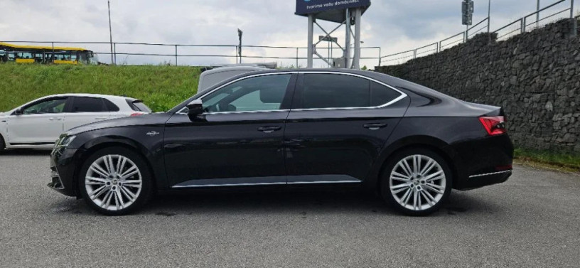 skoda-superb-20-tsi-lk-dsg-140kw190hp-a7-big-0