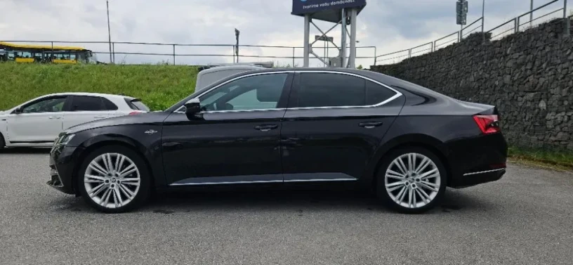 skoda-superb-20-tsi-lk-dsg-140kw190hp-a7-big-0