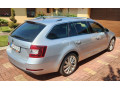 skoda-octavia-combi-20-tdi-laurinklement-4x4-dsg-135kw-small-3