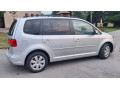 volkswagen-touran-14-tsi-comfortline-103kw140hp-m6-small-1