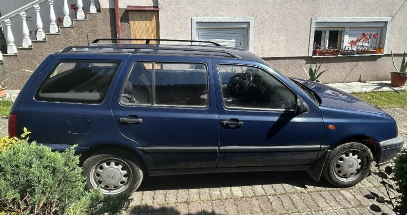 volkswagen-golf-variant-predaj-youngtimer-1995-mlady-veteran-big-3
