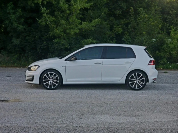 volkswagen-golf-golf-20-tdi-bmt-184k-gtd-135kw184hp-m6-big-2