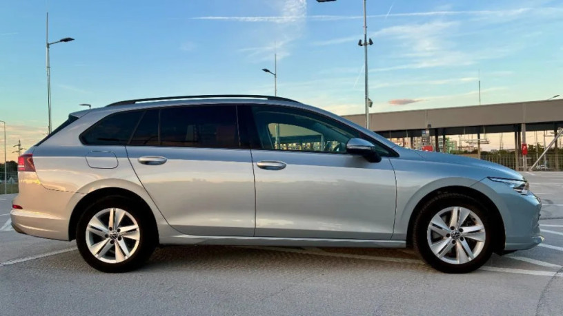 volkswagen-golf-variant-20-tdi-85-kw-led-acc-tazne-zariadenie-big-1