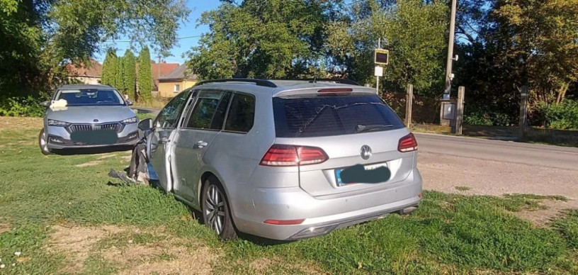 volkswagen-golf-variant-20-tdi-comfortline-dsg-110kw150hp-a7-big-2