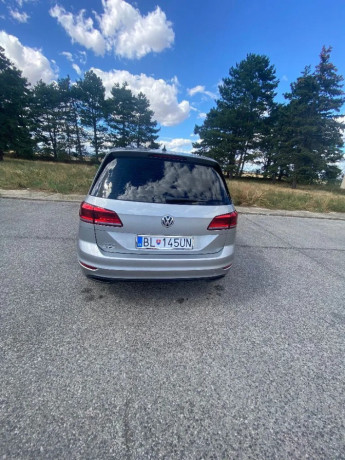 volkswagen-golf-sportsvan-16-diesel-85kw-manual-prevodovka-big-2
