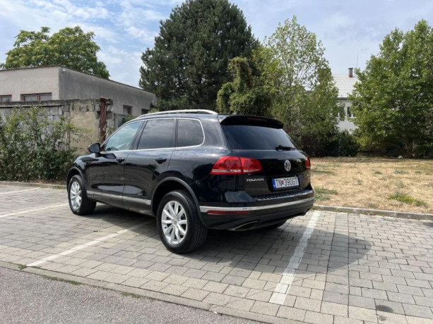 volkswagen-touareg-ii-30-v6-tdi-bmt-4motion-193kw262hp-a8-big-2