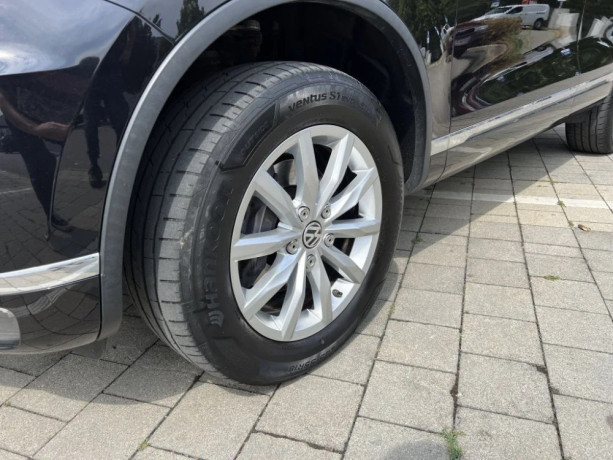 volkswagen-touareg-ii-30-v6-tdi-bmt-4motion-193kw262hp-a8-big-0